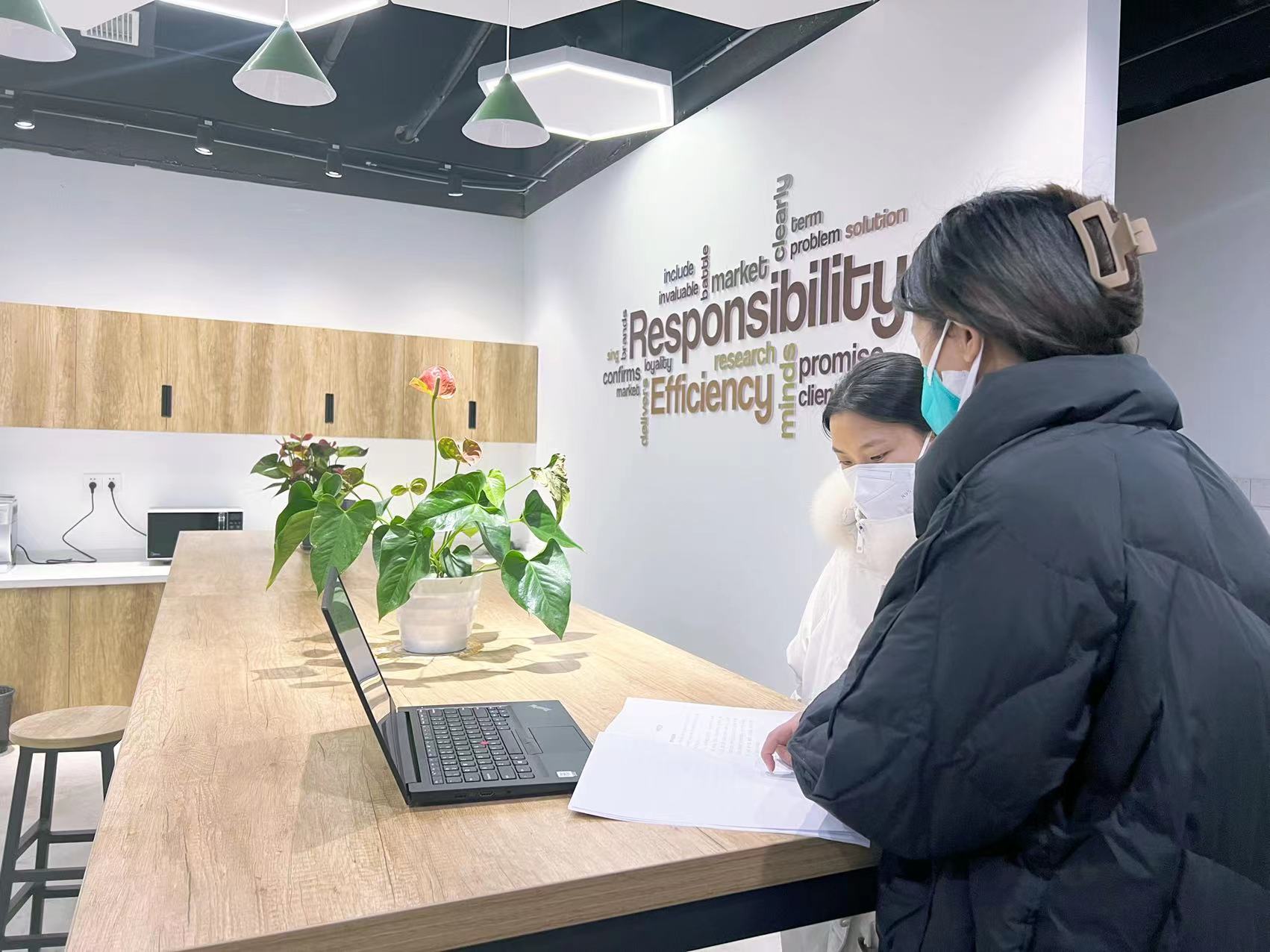 巴南先进技术创新中心开展重庆市数字经济产业发展项目库入库培育指导工作.jpg 巴南先进技术创新中心开展重庆市数字经济产业发展项目库入库培育指导工作.jpg